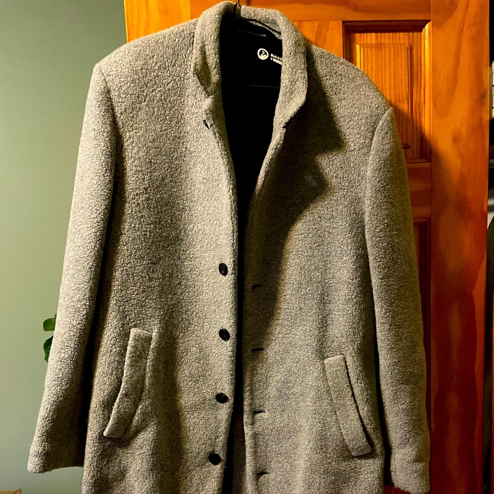 Outlier Strongwool Topcoat